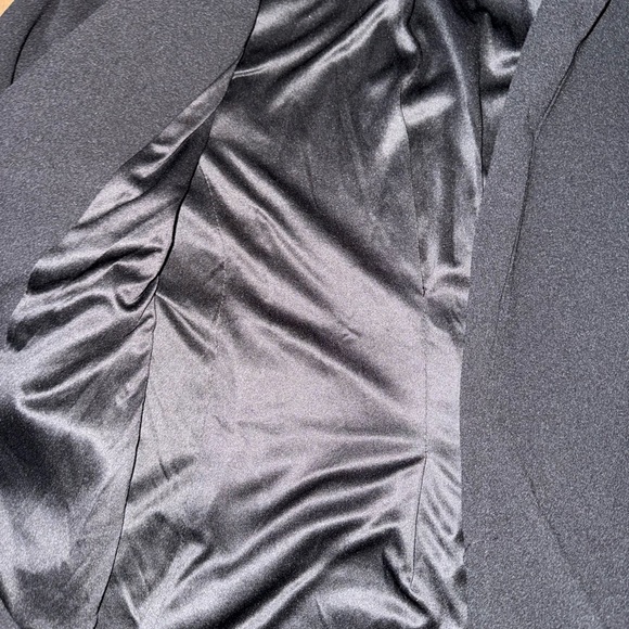 Black blazer - Picture 2 of 6